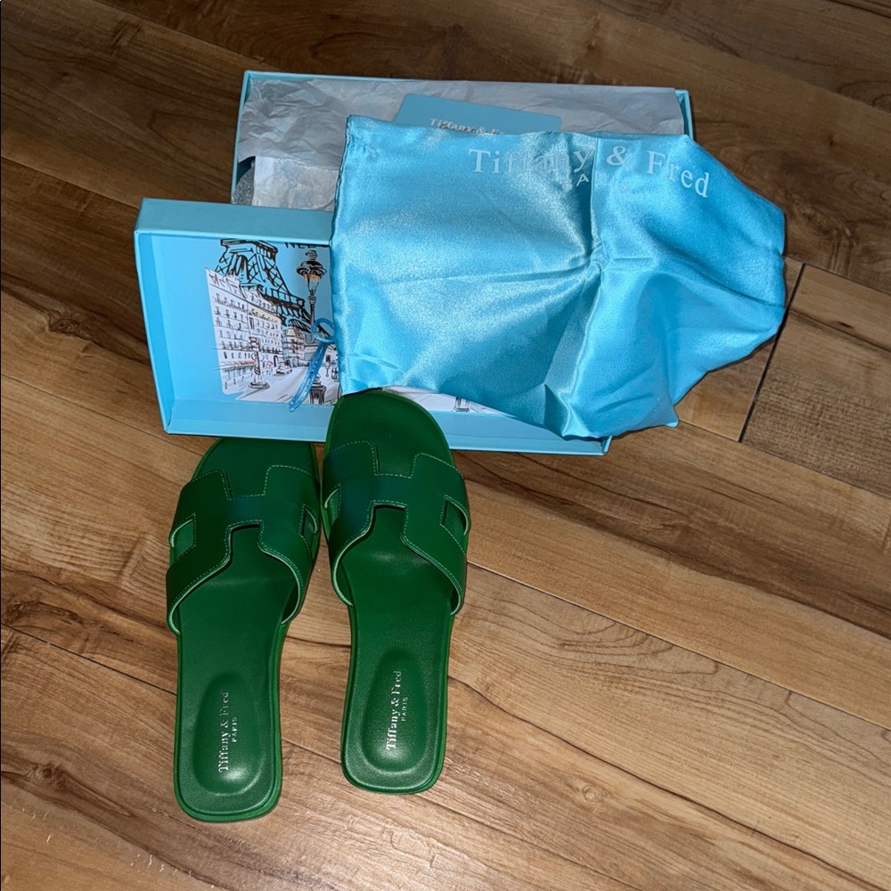 Tiffany & Fred Emerald Green Slide Sandals